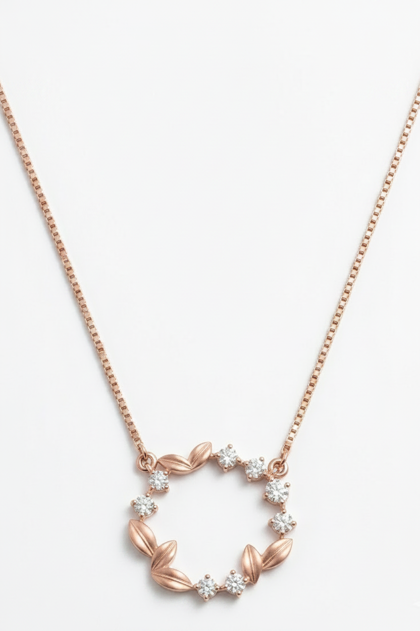 925 Sterling Silver Wreath Pendant Necklace